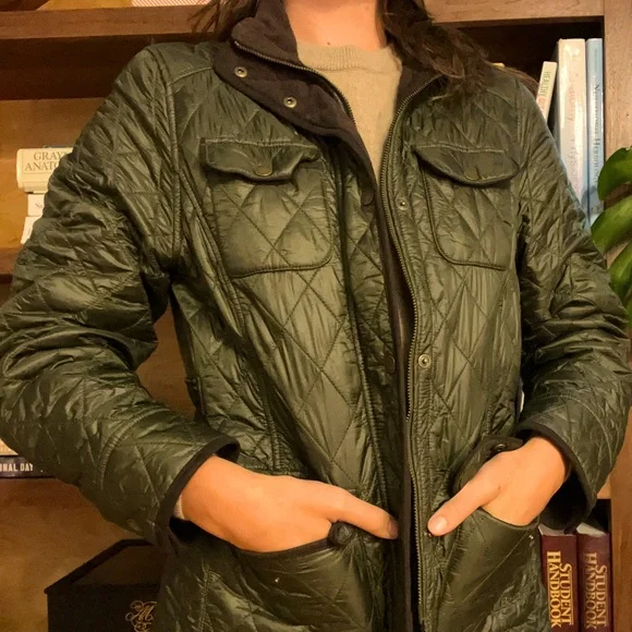 LL Bean Women’s quilted riding jacket size M - Picture 2 of 5